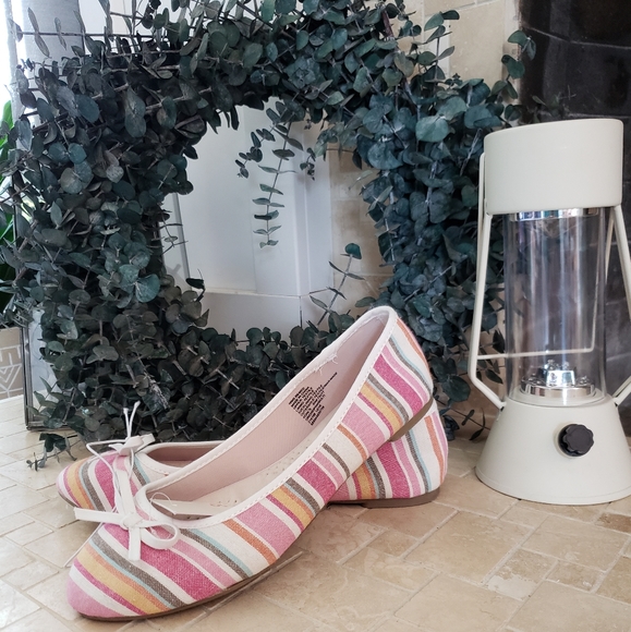 SO Shoes - SO brand flats